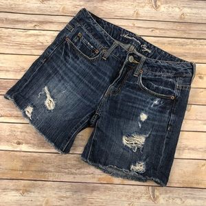 American eagle destroyed denim jean shorts